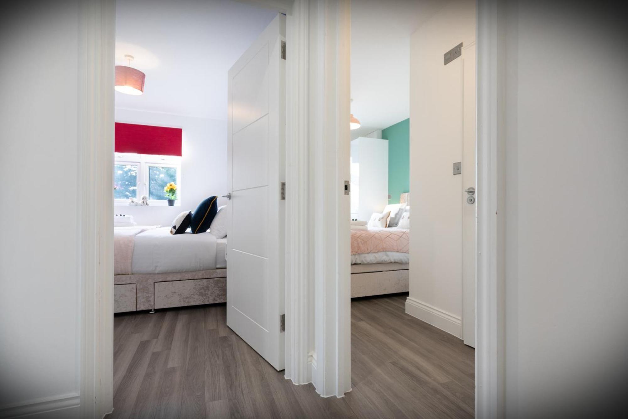 The Butterfly: Elegant 2-Bed Apartment Near Hatfield University Exterior photo